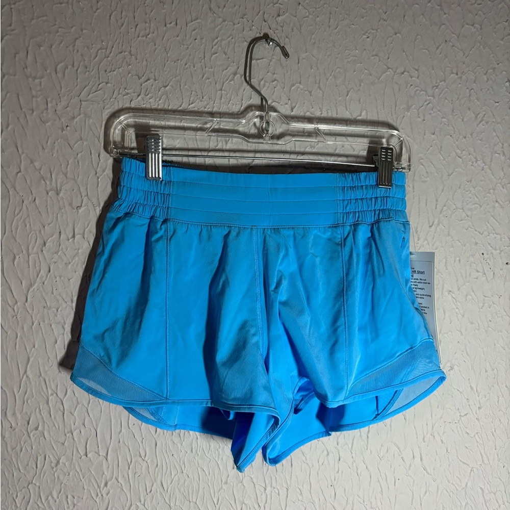 NWT Lululemon Hotty Hot HR Short 2.5" *Lined